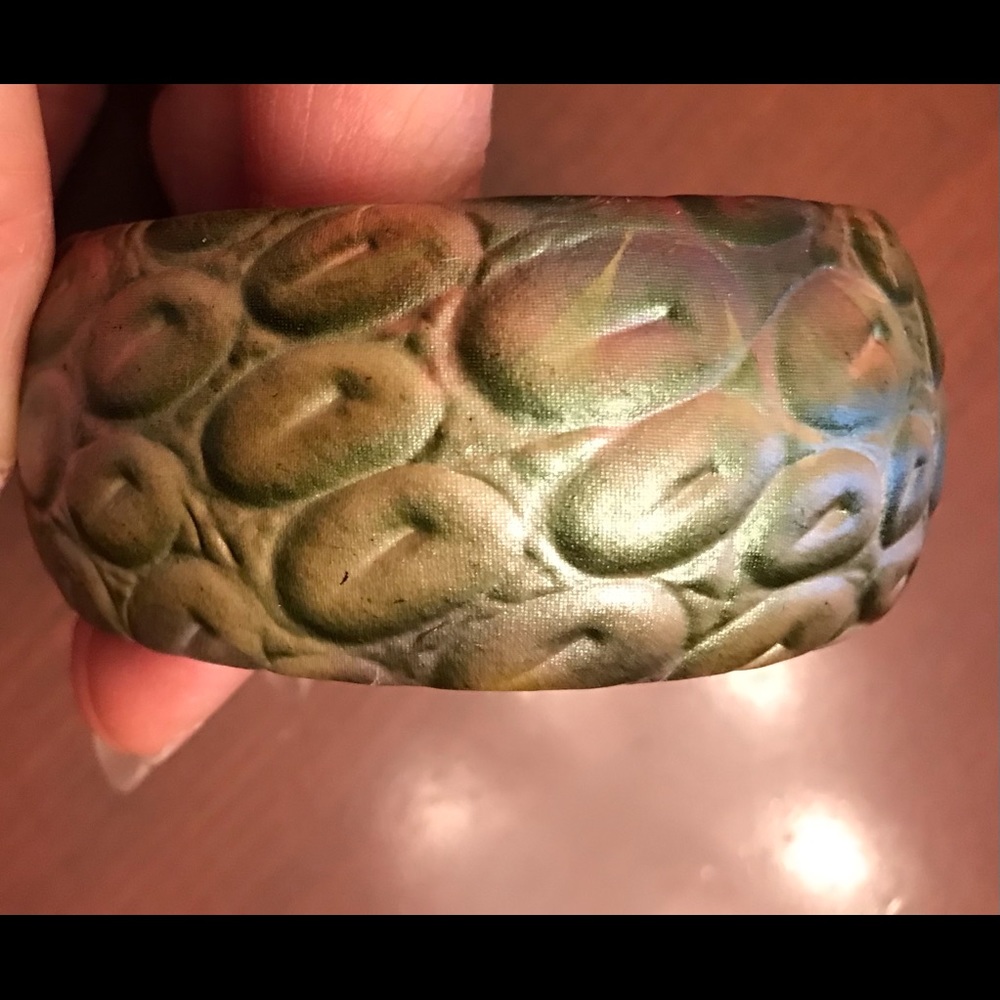 Leather Embossed Bracelet. - Picture 2 of 2